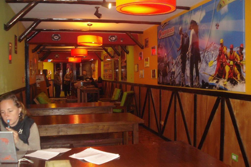 Campo Base Youth Albergue